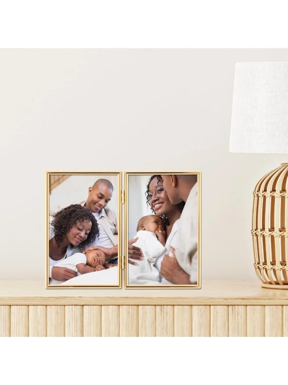 Elegant Gold Metal Frame for 4x6 Photos - Double-Sided Display, Modern Decor